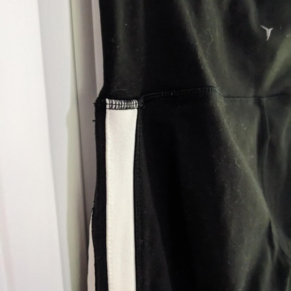 Old Navy Black Striped High-Rise Athletic Leggings Womens M - Picture 4 of 5